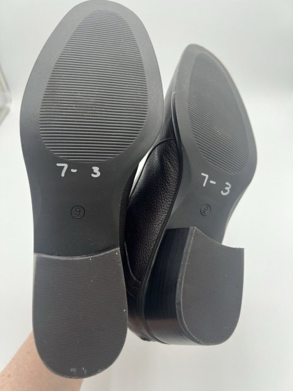 Nine West Sylvia Ankle Boots Brown Pebbled Leather Buckle Block Heel Size 9 NWOB - Picture 11 of 14